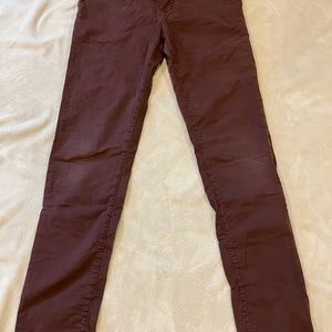 American Eagle “Extreme Flex” Size 30|34 Men’s Wine Khakis. Slightly faded.